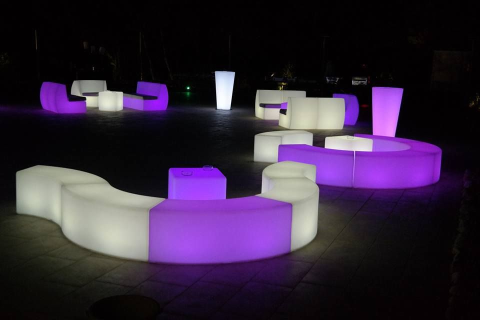 Banco puff led jardim