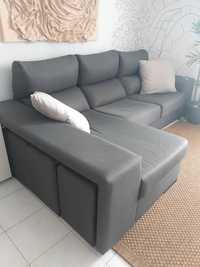Sofa impecavel com arrumação
