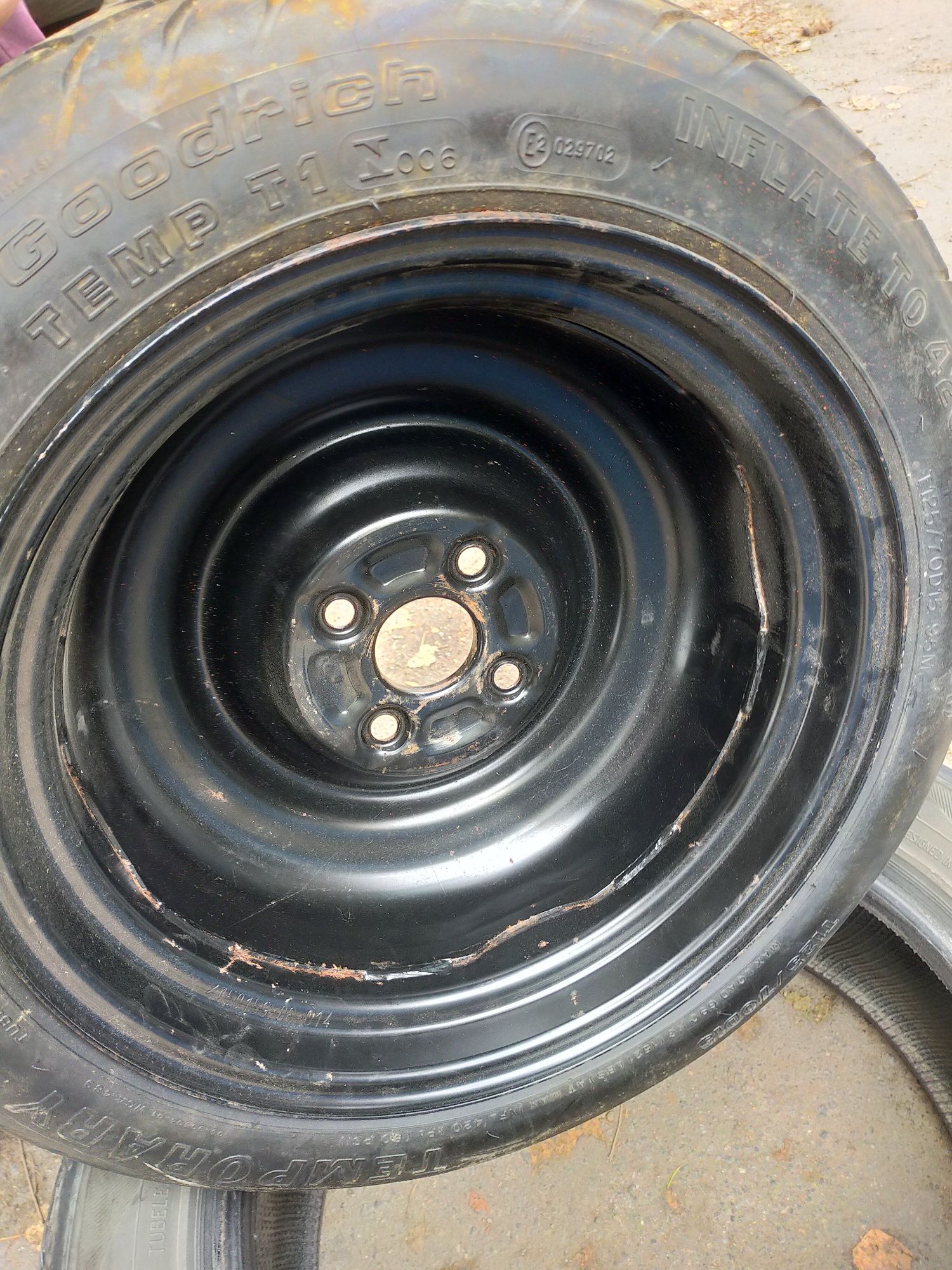 Колесо ,докатка , Toyota Yaris 2006