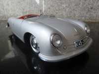 1:18 AutoArt, Porsche 356 Nr.1 (1948), Minichamps