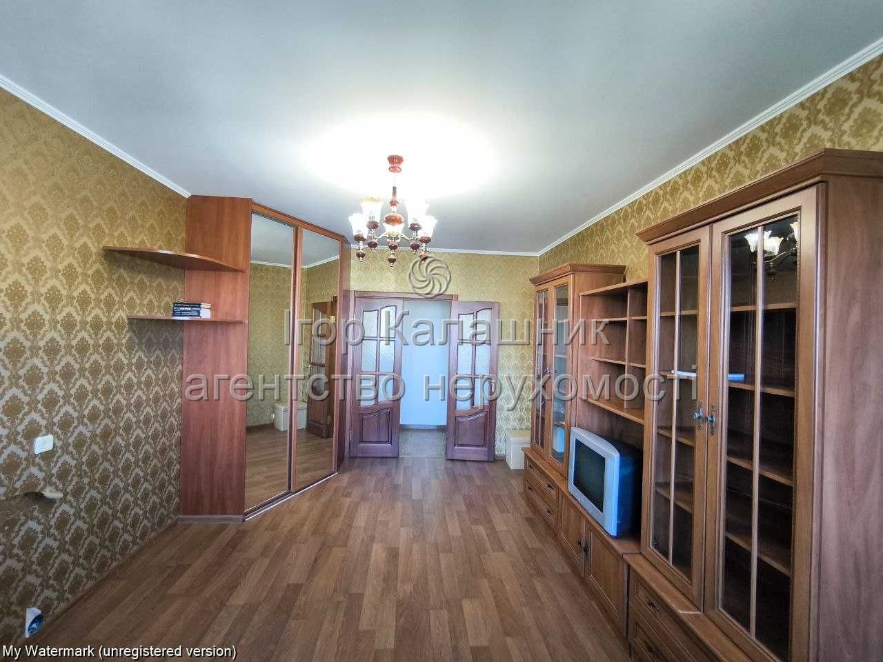 Продаж 3 кімн квартири вул Вербицького, 8А метро Харківська 15хв.пішки