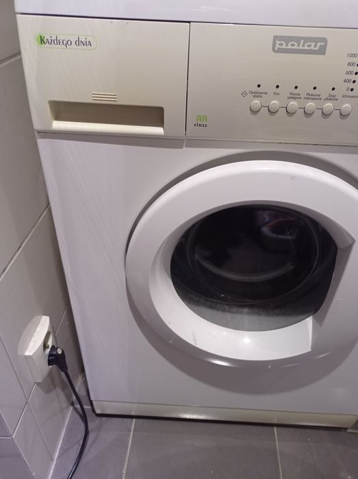 Pralka automatyczna Polar PFL 1000