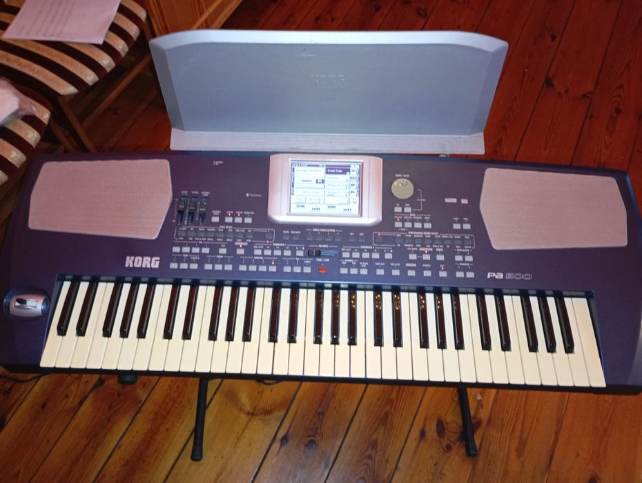Keyboard KORG PA500