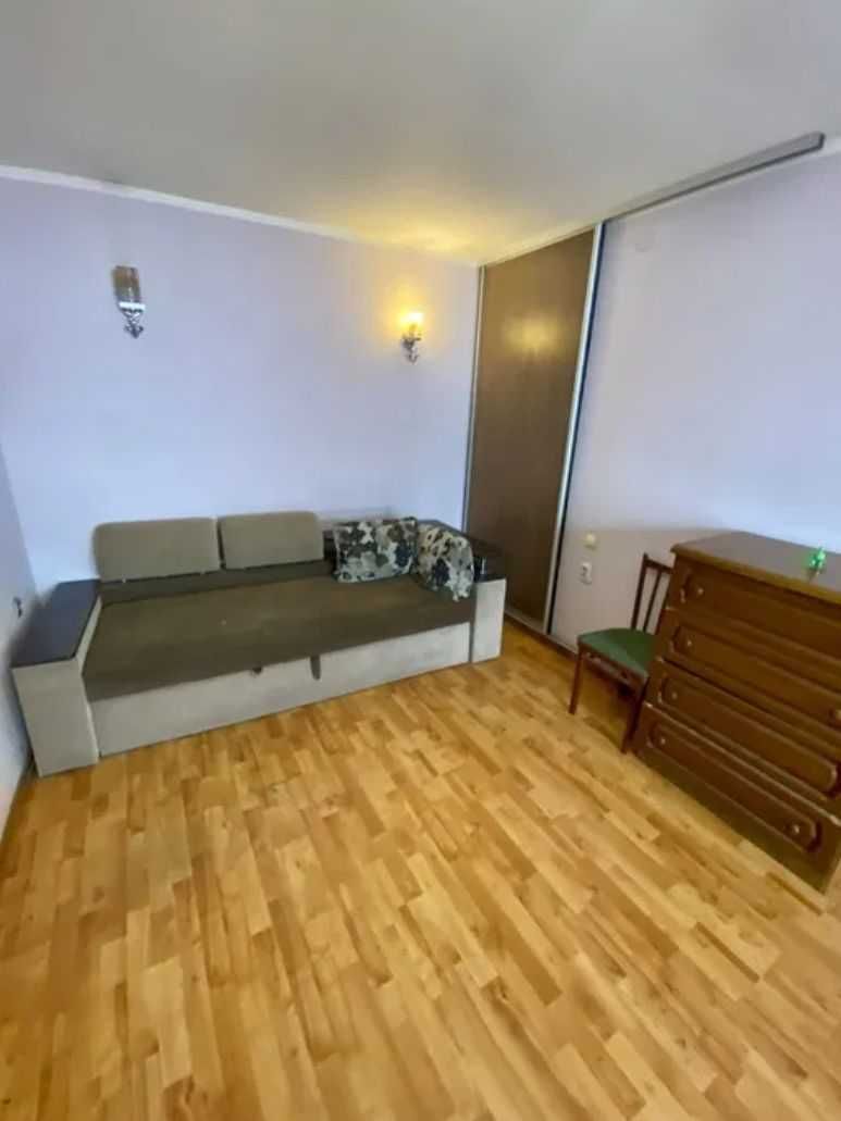 1 кім в житловому стані район 12 КВАРТАЛ (711463)