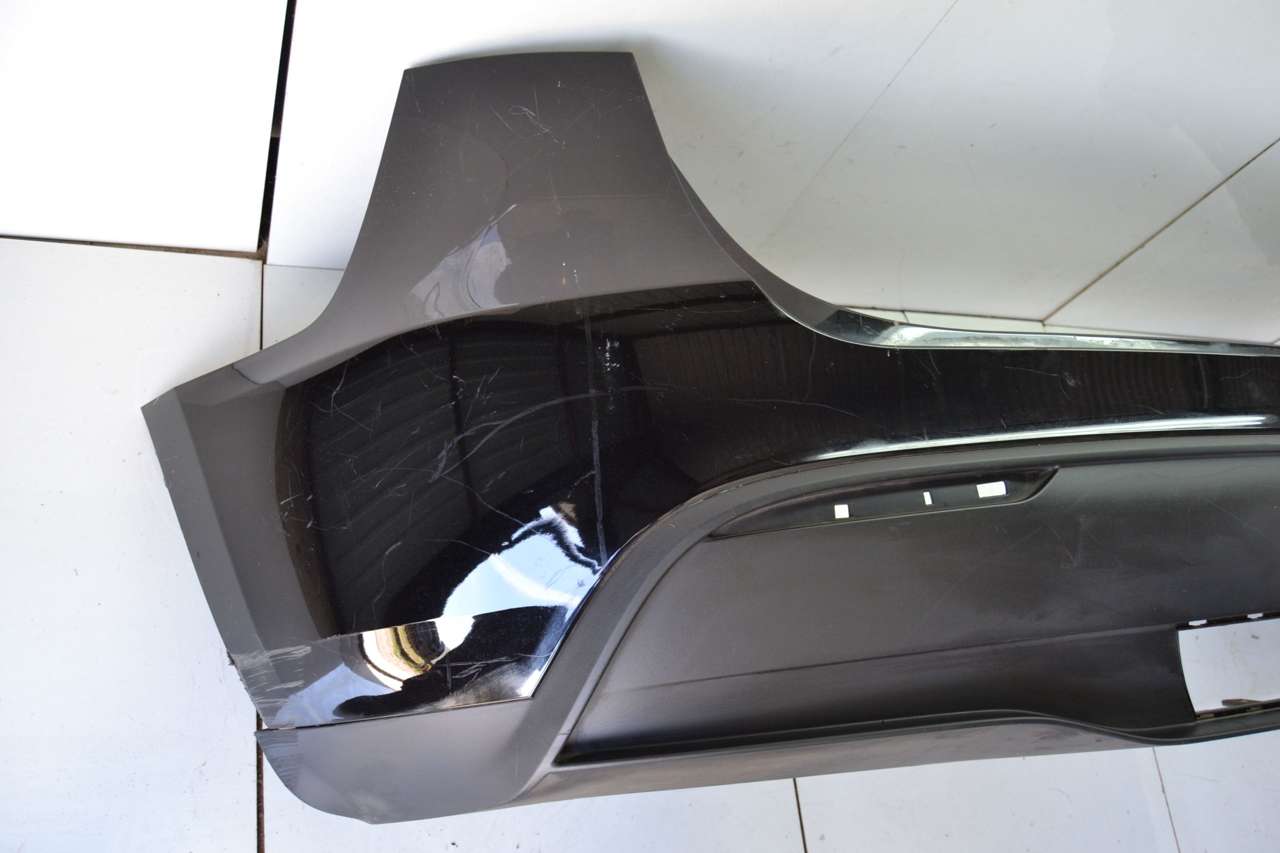Oryginał tesla model Y zderzak tył tylny