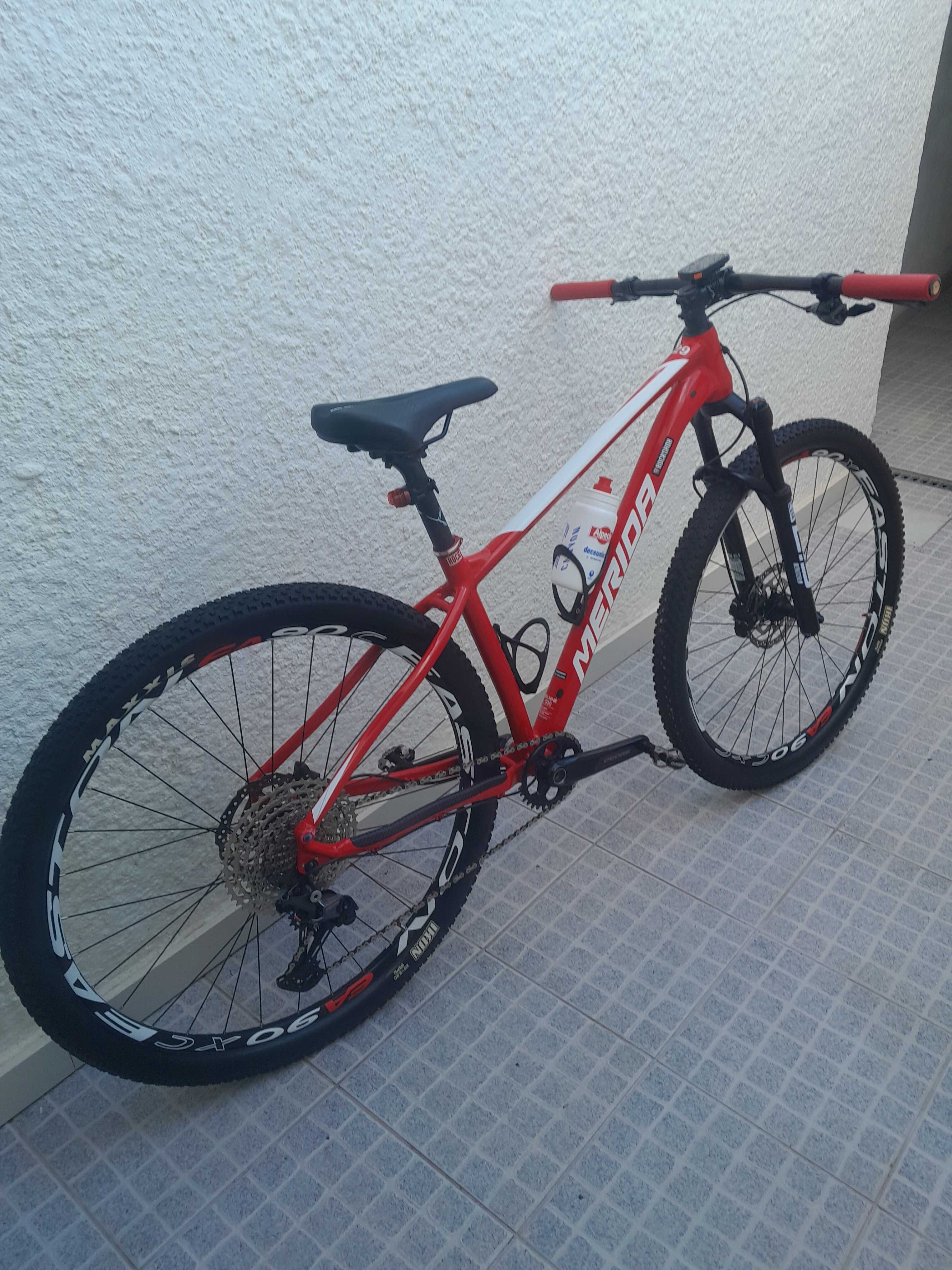 vendo MERIDA BTT RODA 29...