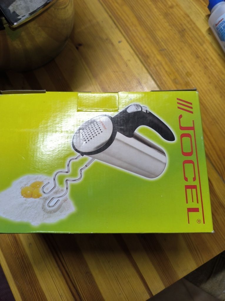 Batedeira jocel boa