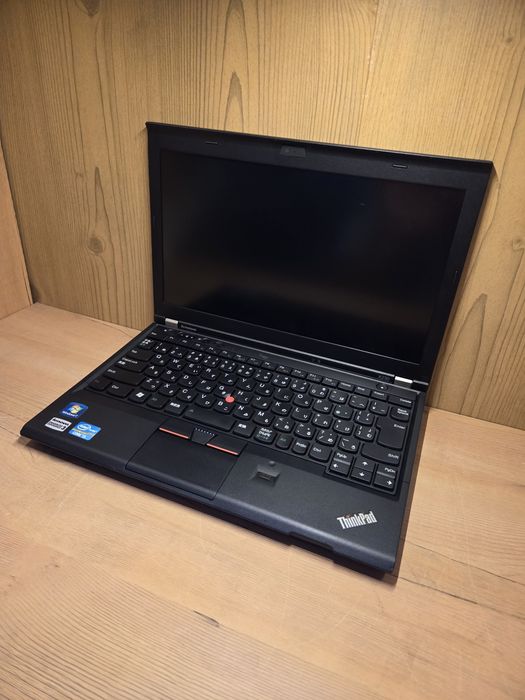 LENOVO X230 i5 300GB 4GB RAM