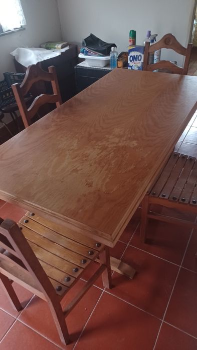 Mesa jantar com 4 cadeiras