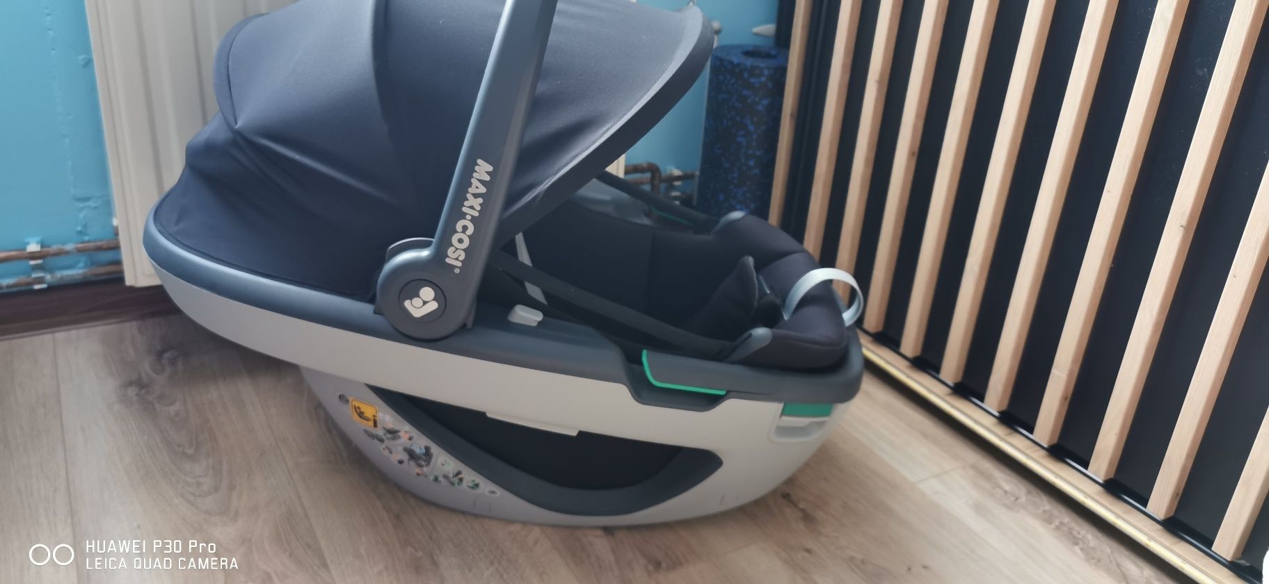Fotelik nosidełko Maxi Cosi Coral 360