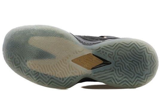 Sapatilhas basketball New Balance KAWHI 'Essential Black' BBKLSBG1