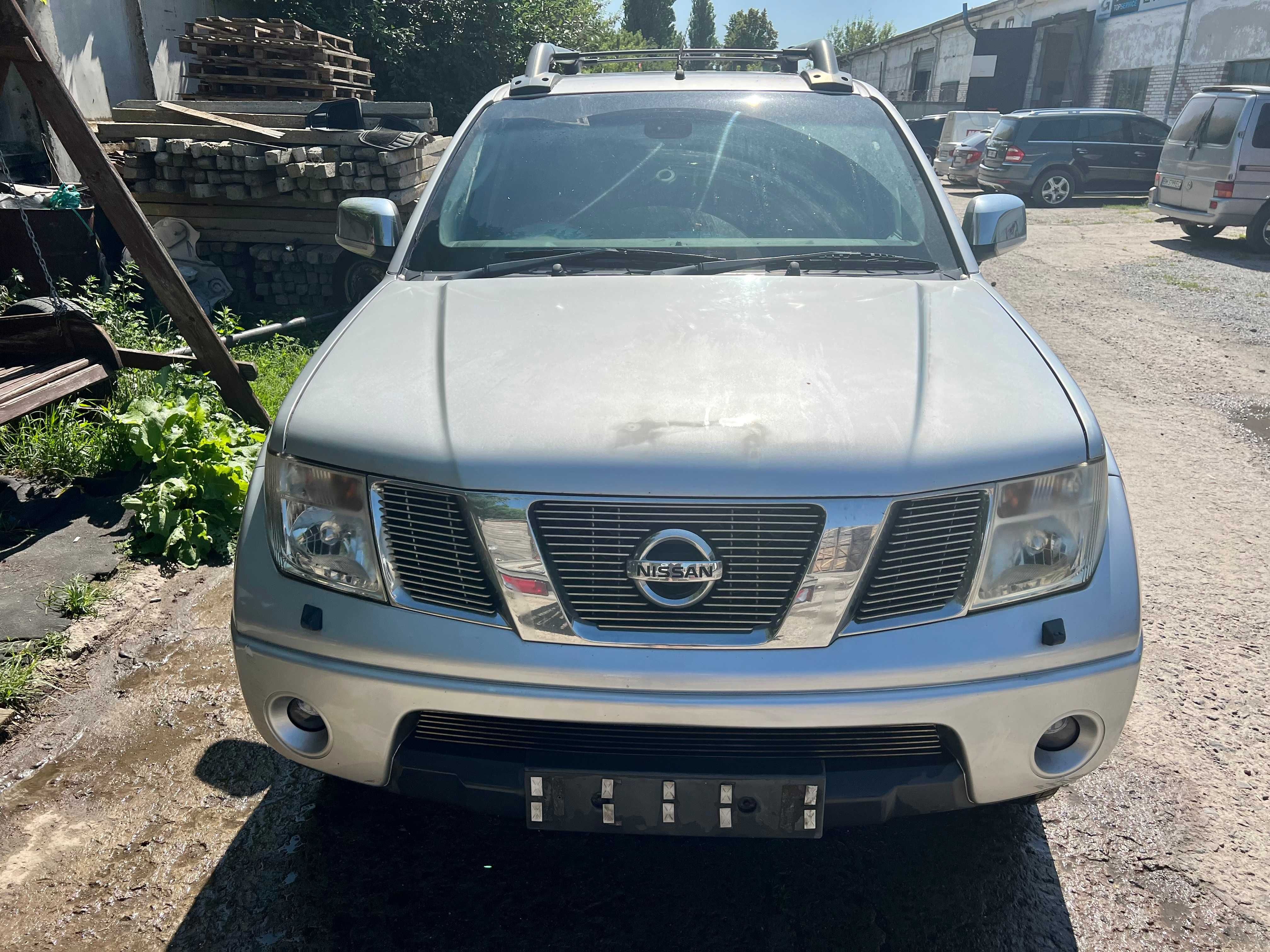 Бампер Nissan Navara d40 Nissan Pathfinder R51