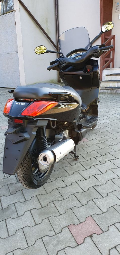 Yamaha x-max 125cm3,  2008r. , na kategorie B