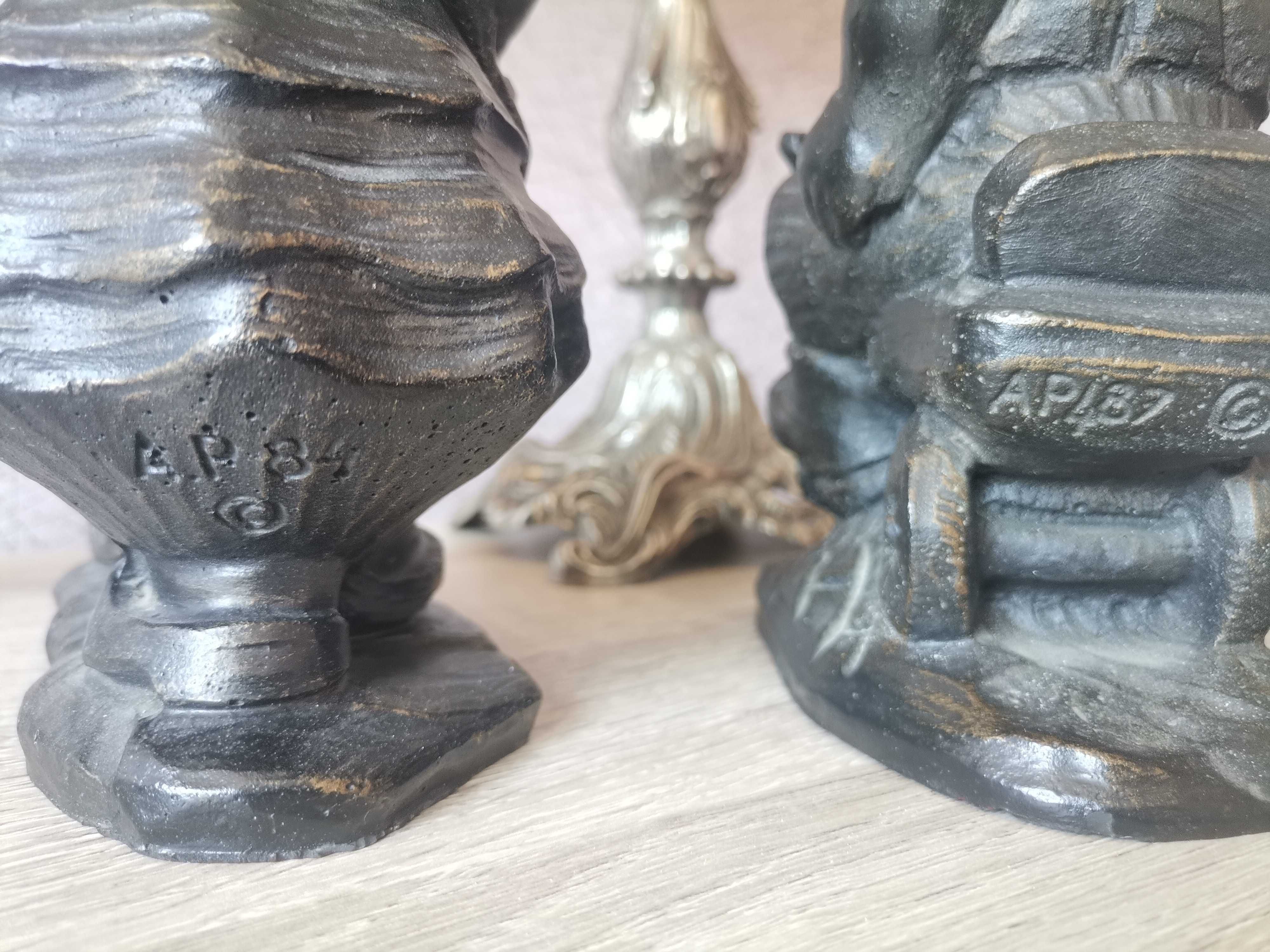 Figurki z gipsu kpl. 2 szt vintage