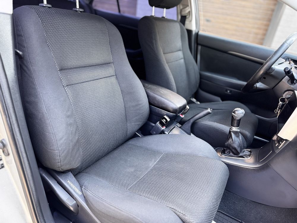 Продається Toyota Avensis
