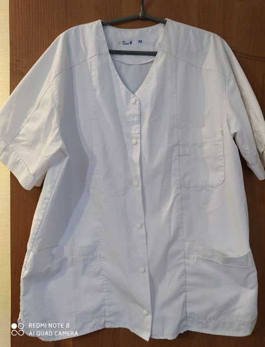 Халат медичний, куртка