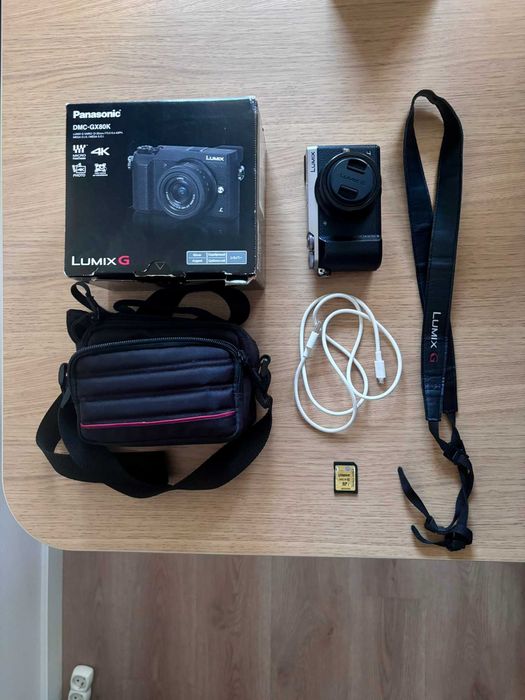 Panasonic Lumix GX80 + Lumix 12-32 + Dodatki