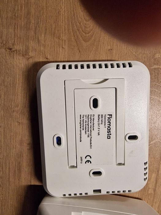 Sprzedam regulator pokojowy Flomasta