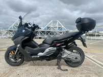 BMW C 650 Sport - 15.000 km - Estado impecável