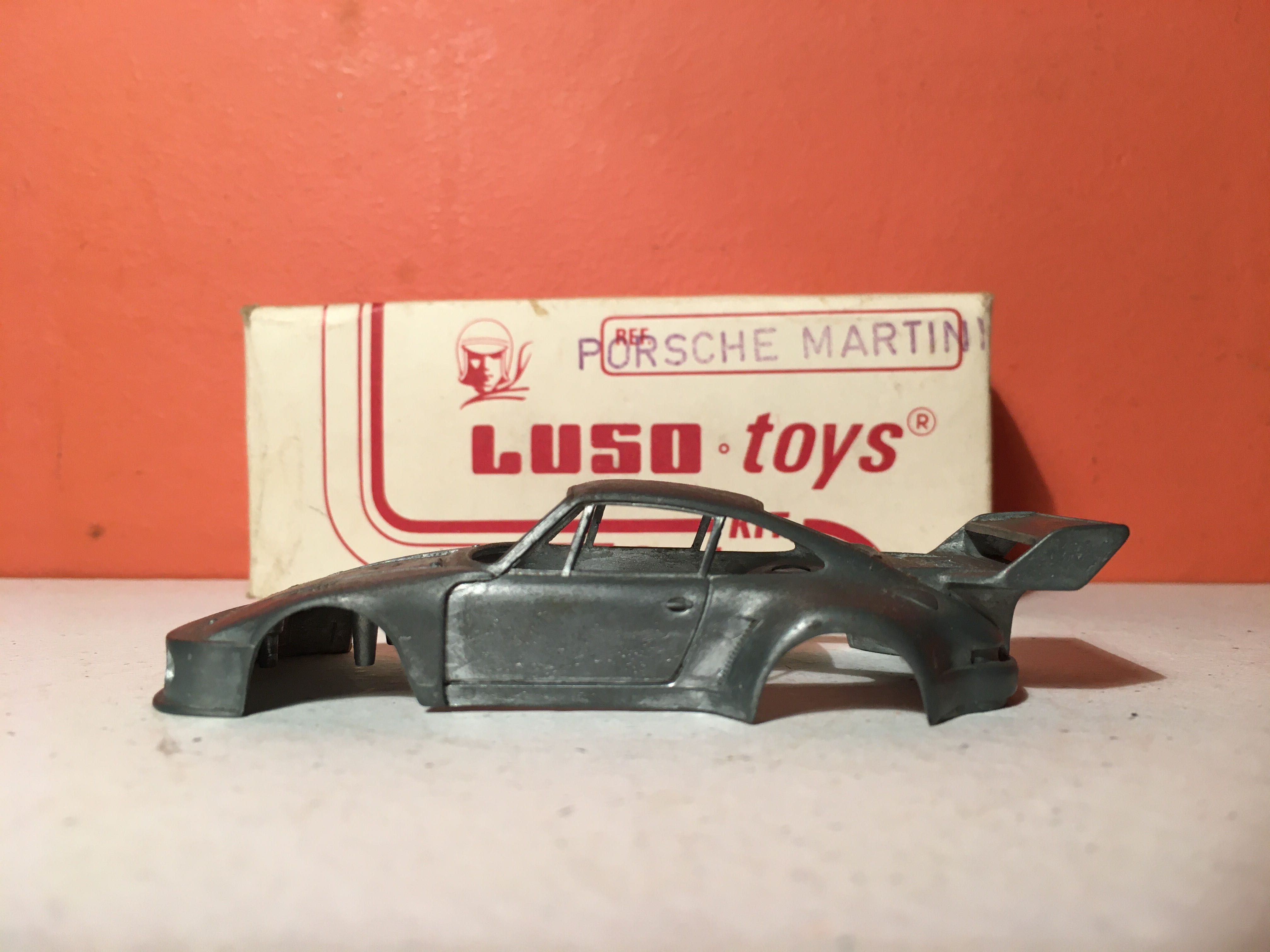 PORSCHE 935 MARTINI - luso toys kit series - escala 1/43