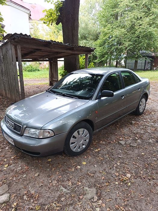 Продам Ауді а4 b5