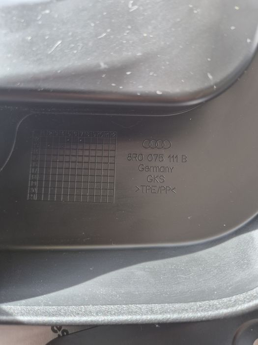 Zestaw chlapaczy Audi