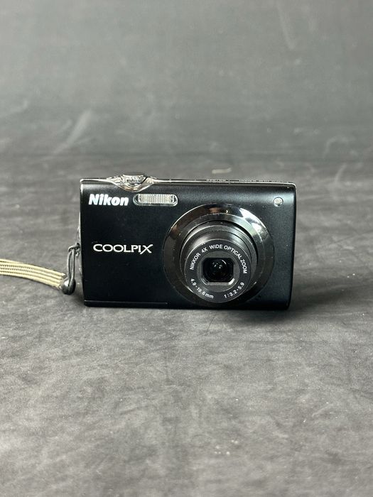 Фотоапарат Nikon Coolpix S3000