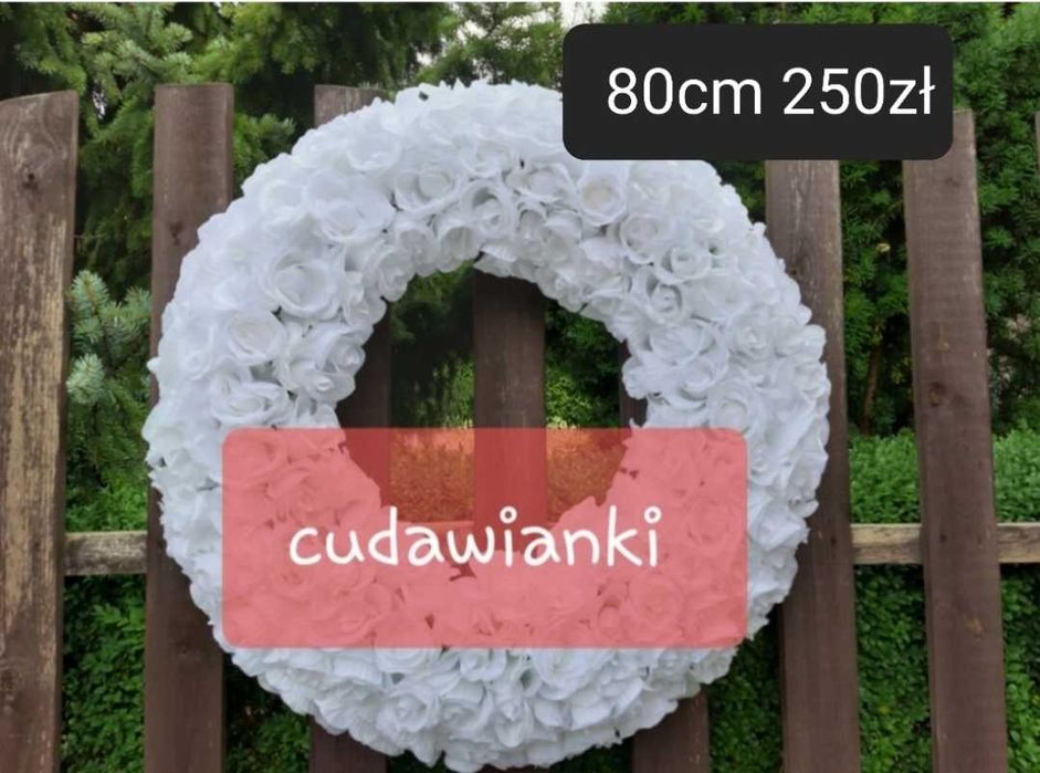 Duży wieniec biała róża