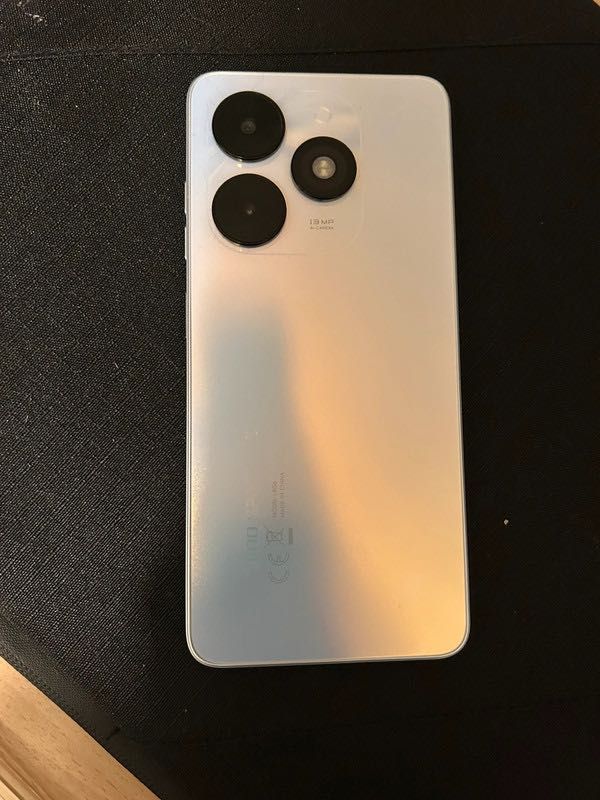Smartfon TECNO Spark Go 2024
