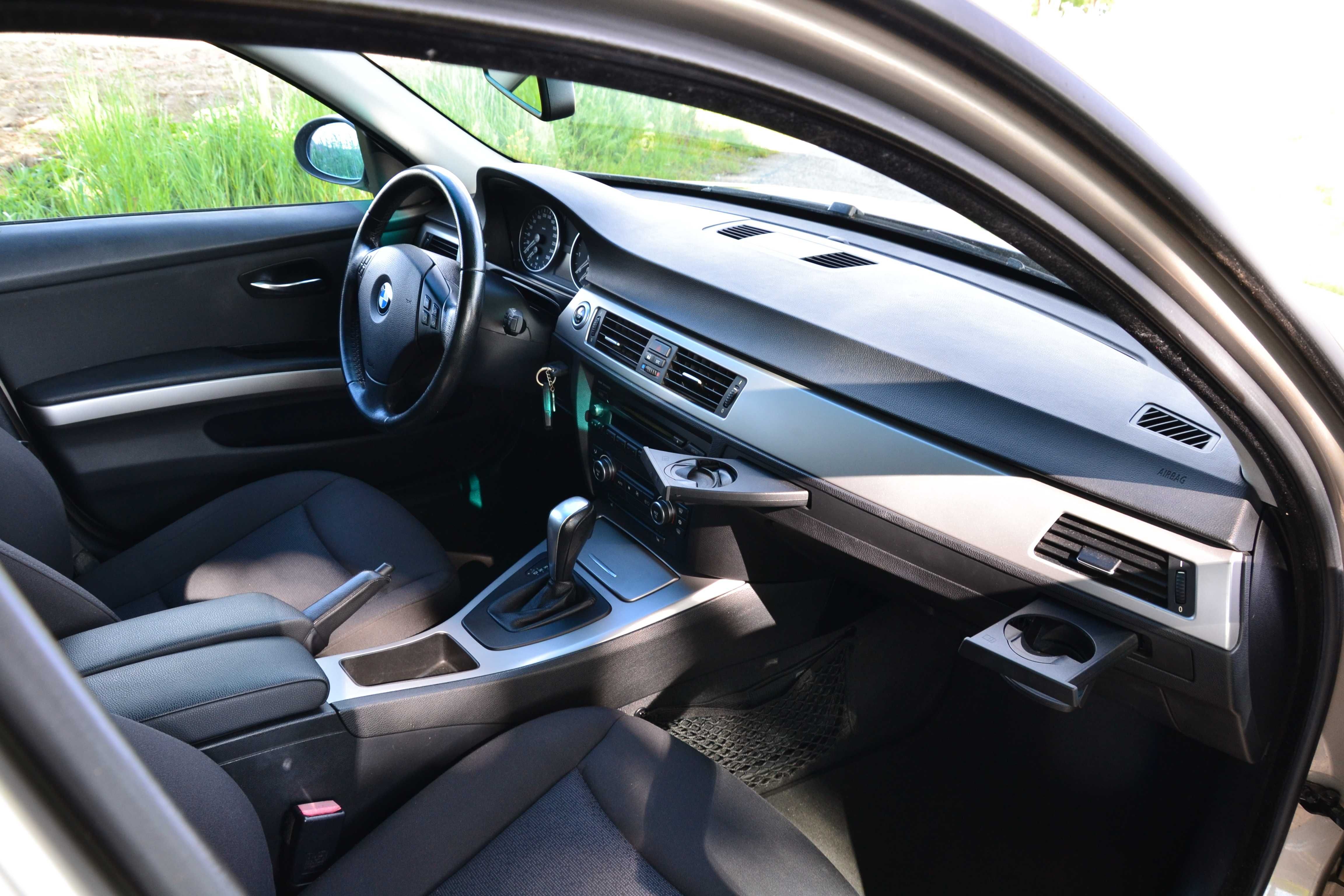BMW e91 automat 2.0b 137tyś km Jak nowa Bez wkładu ZAREJESTROWANY