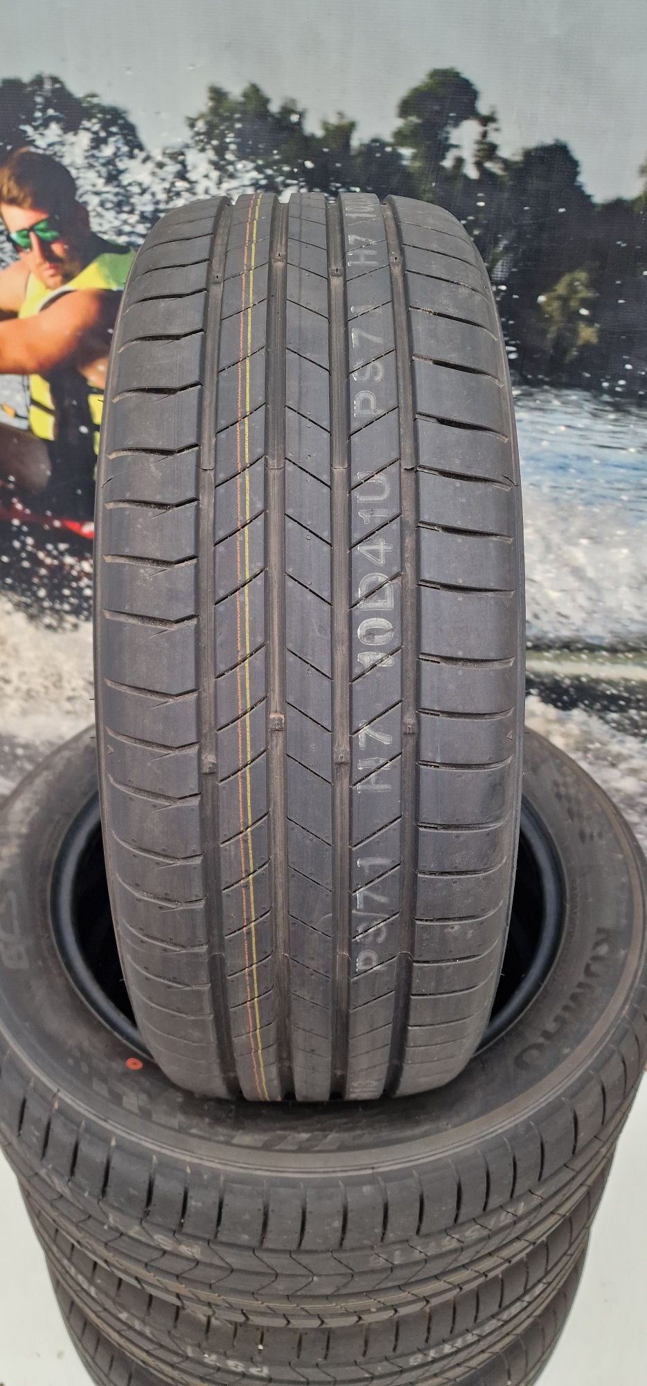S23 4 x 215/55R18 Kumho Ecsta PS71 95V opony letnie demo