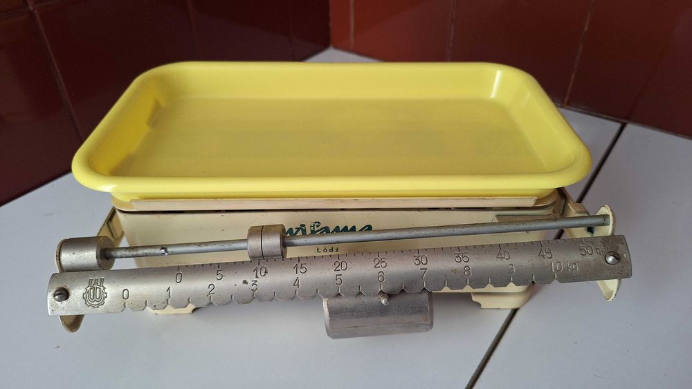 Waga kuchenna Wifama Łódź z PRL.