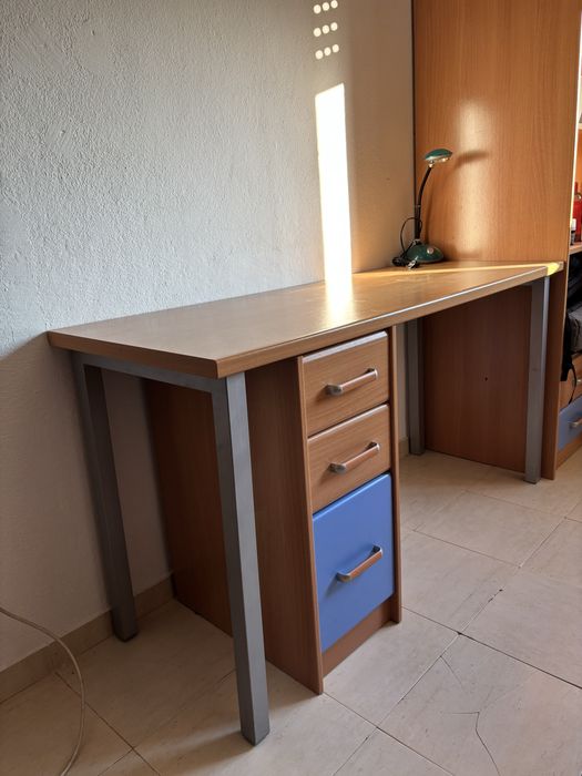 Secretaria com Bloco de Gavetas