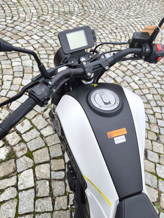 Benelli Leoncino 125 =SUPER PREÇO=