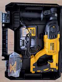 Młotowiertarka Dewalt DCH133M1