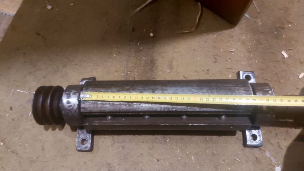 Продам вал для фуганка циркулярки на три ножі