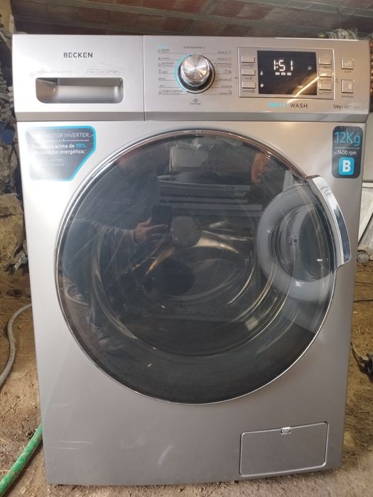 Máquina de lavar roupa