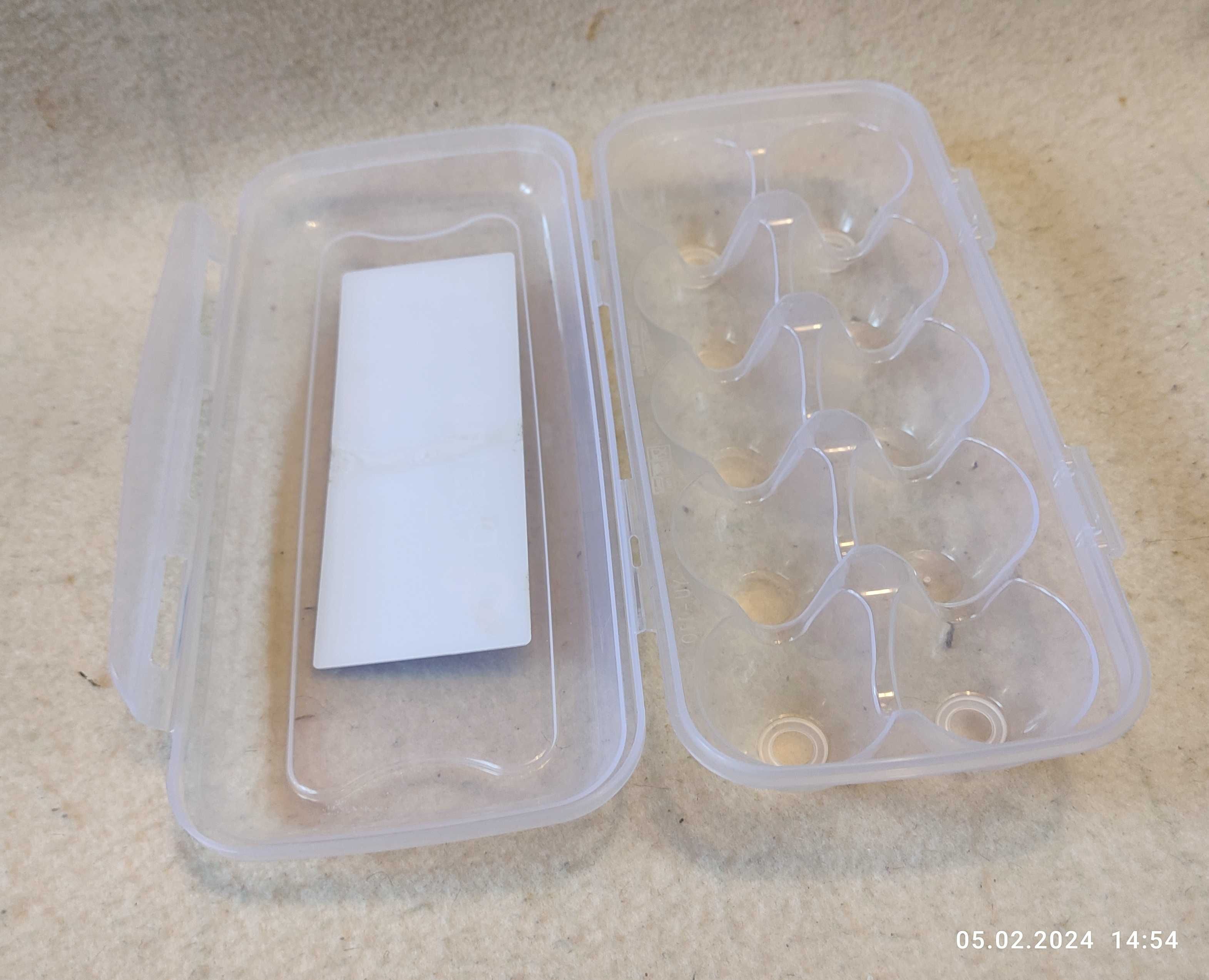 Лоток для яєць на 10 шт 26.5*12.5*7 см Irak Plastik