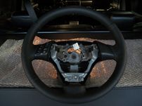 Руль в комплекте с кнопками на Mazda 3 BK 2003-2009