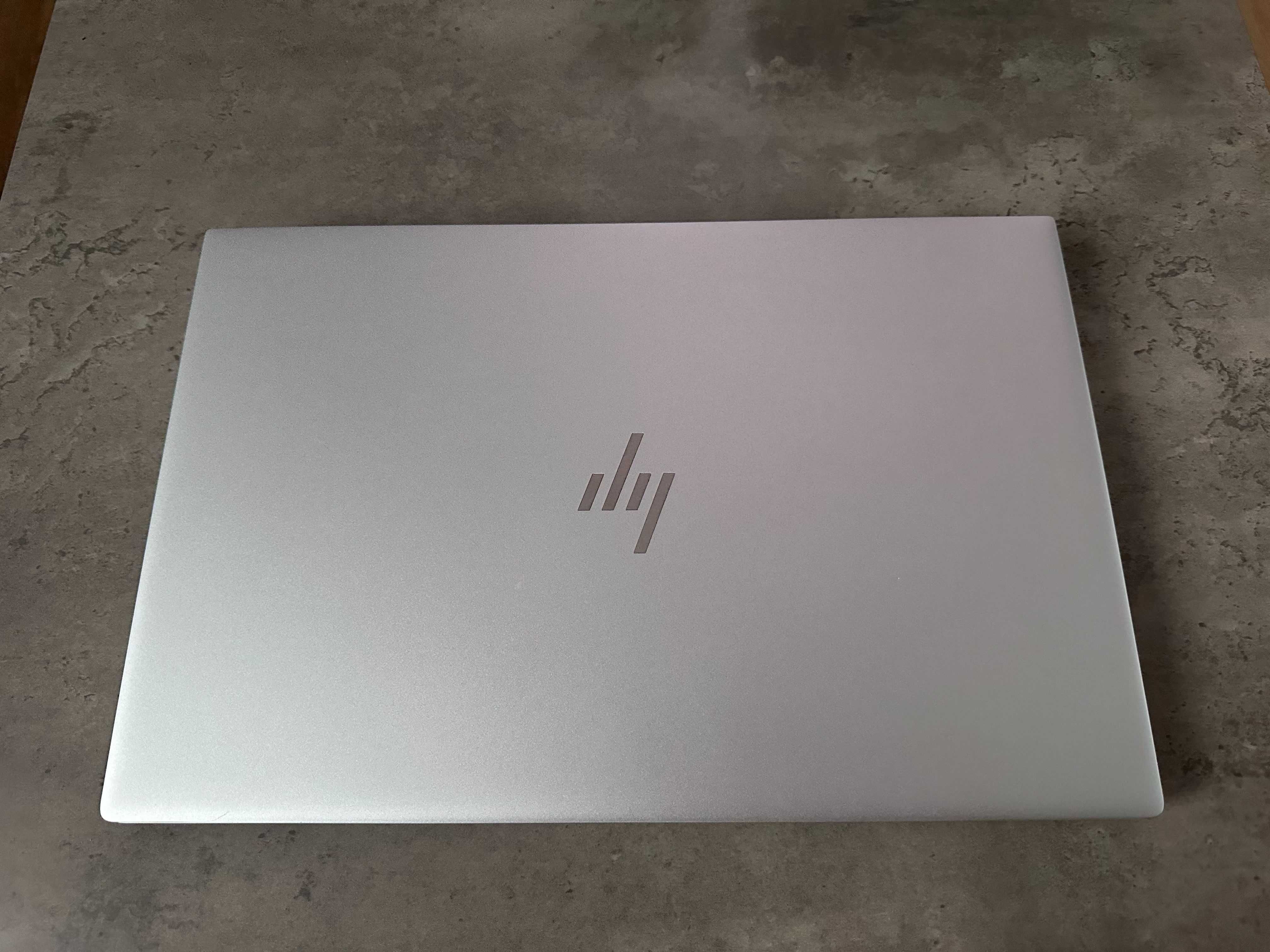 HP Envy Laptop 15-ep0017ur (1U9K0EA) (i7-10750H/32/2Tb SSD/2060 Max-Q)