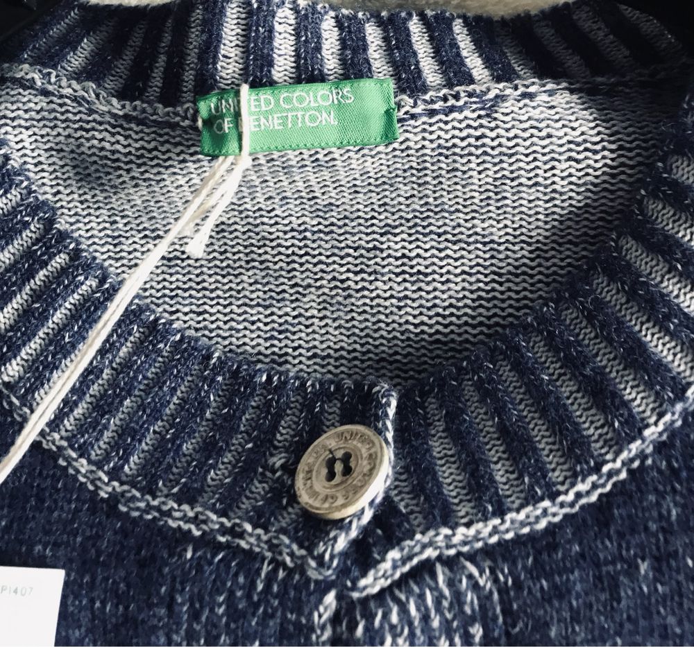 Logowany sweterek Benetton, rozpinany, kolor jeansu, rozmiar S