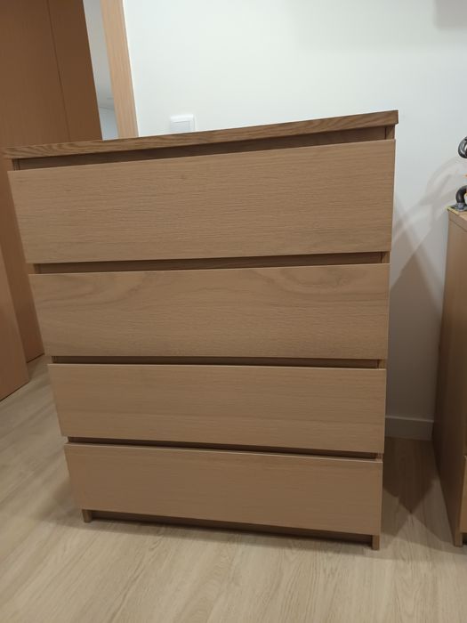 2 cómodas como novas