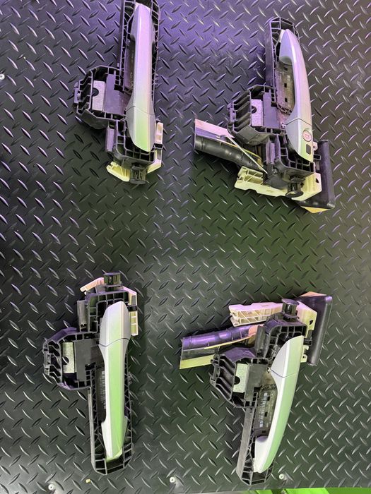 Ручки дверні Mercedes w212