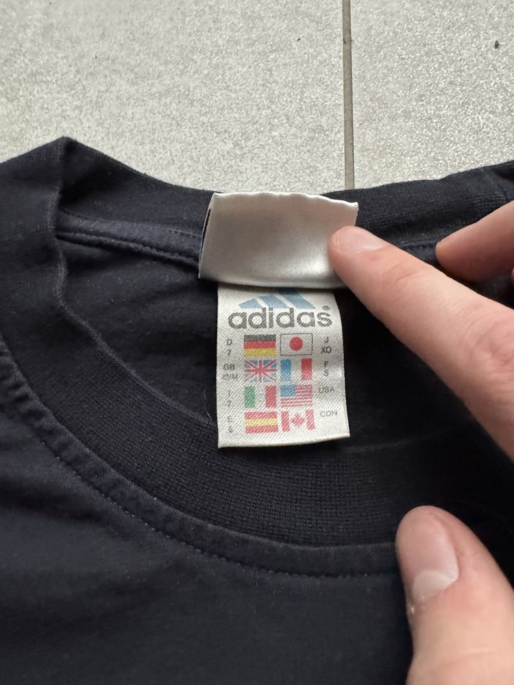 Czarna koszulka shirt adidas vintage lata 80’ 90’ 00’ bawełniana