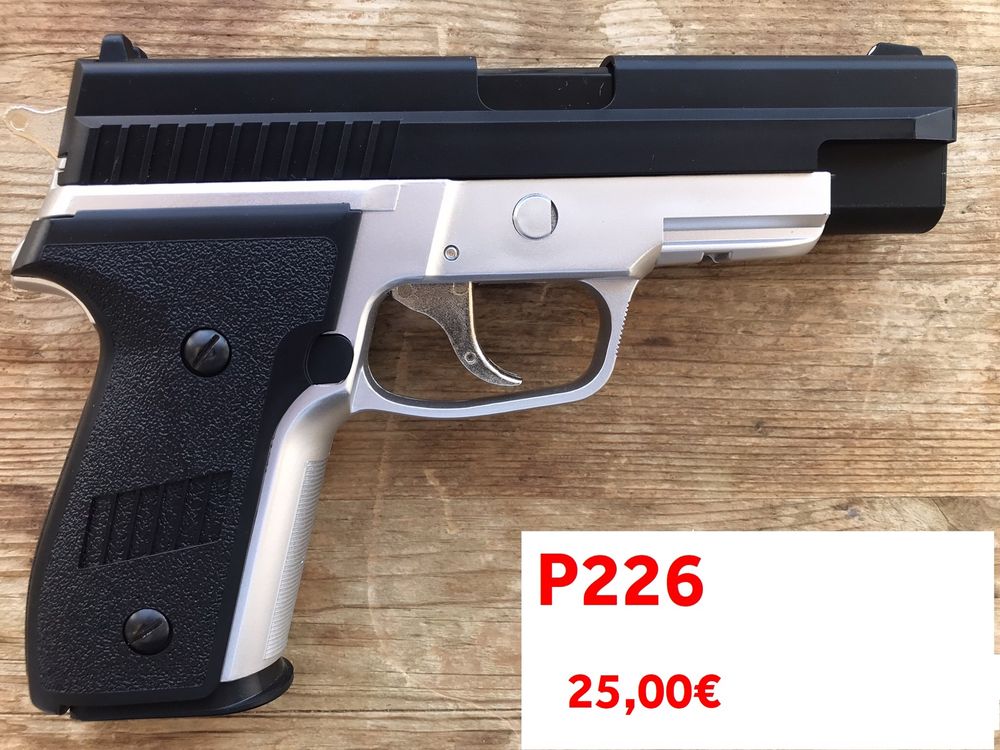 Pistola Airsoft de MOLA - SIG P226 - CZ 75D - COLT 25 - MP40 novas Plástico