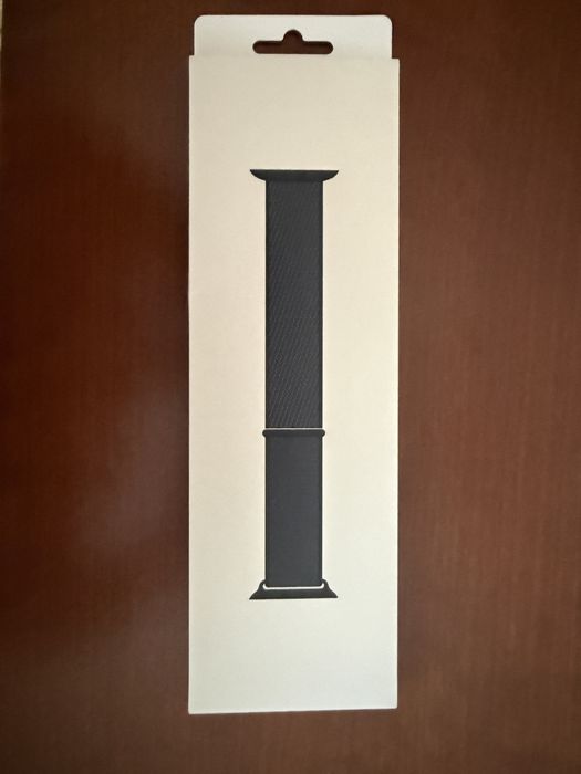 Vendo bracelete Apple watch Loop desportiva tinto 44/46mm