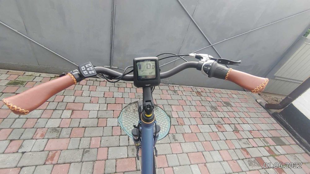 Новий брендовий електровелосипед QWIC T-MN7.