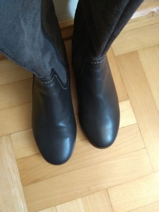 CLARKS Botki kozaki skóra 37