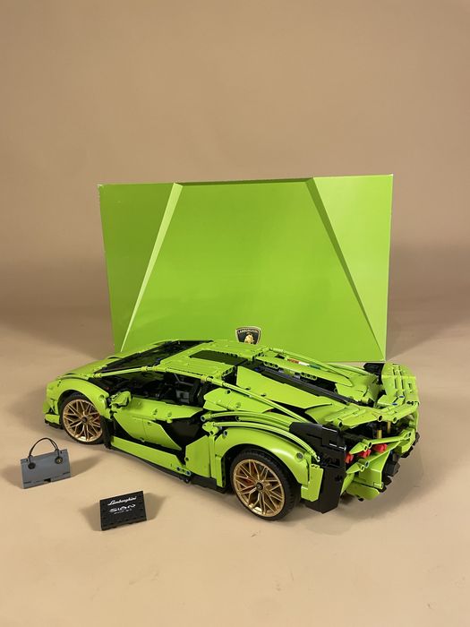 Oryginalny zestaw Lego Technic Lamborghini Sian 42115