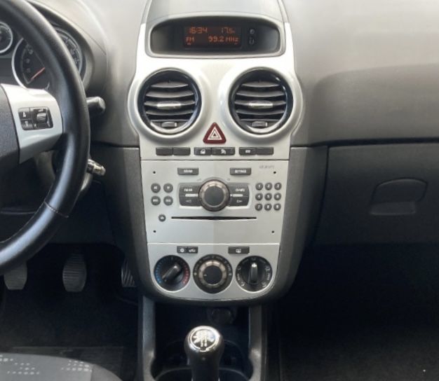 Radio OPEL Corsa D - Original